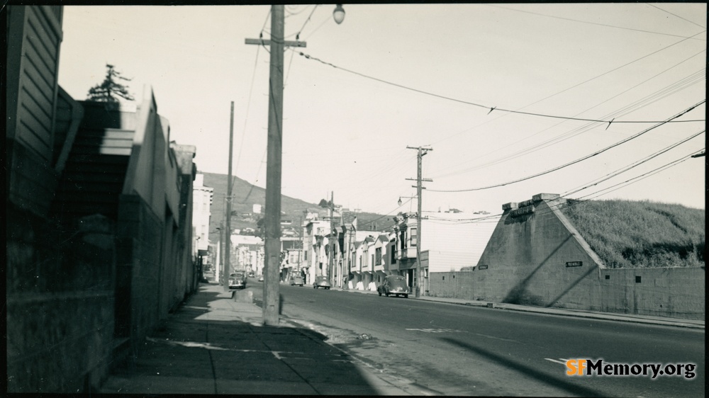 30th near Dolores