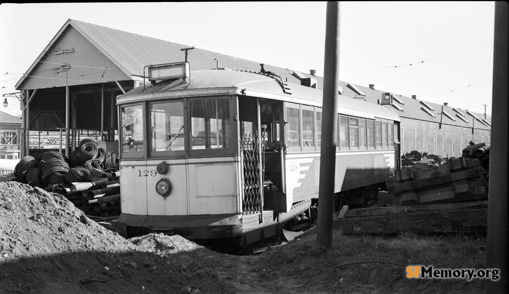 Geneva near San Jose Ave