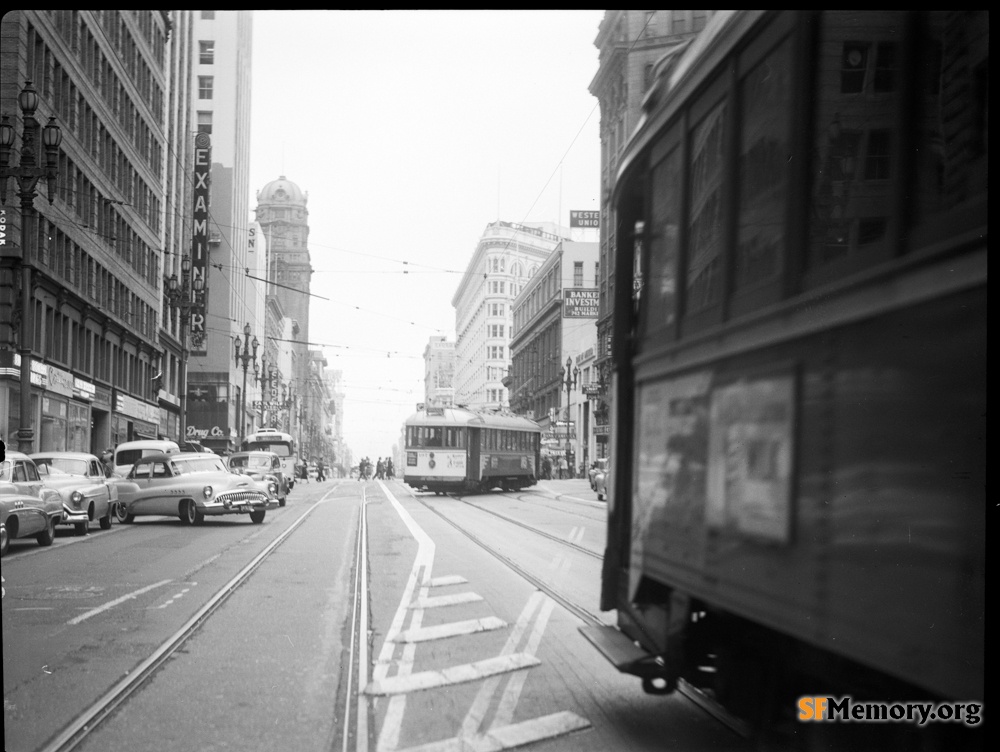 Market near 3rd