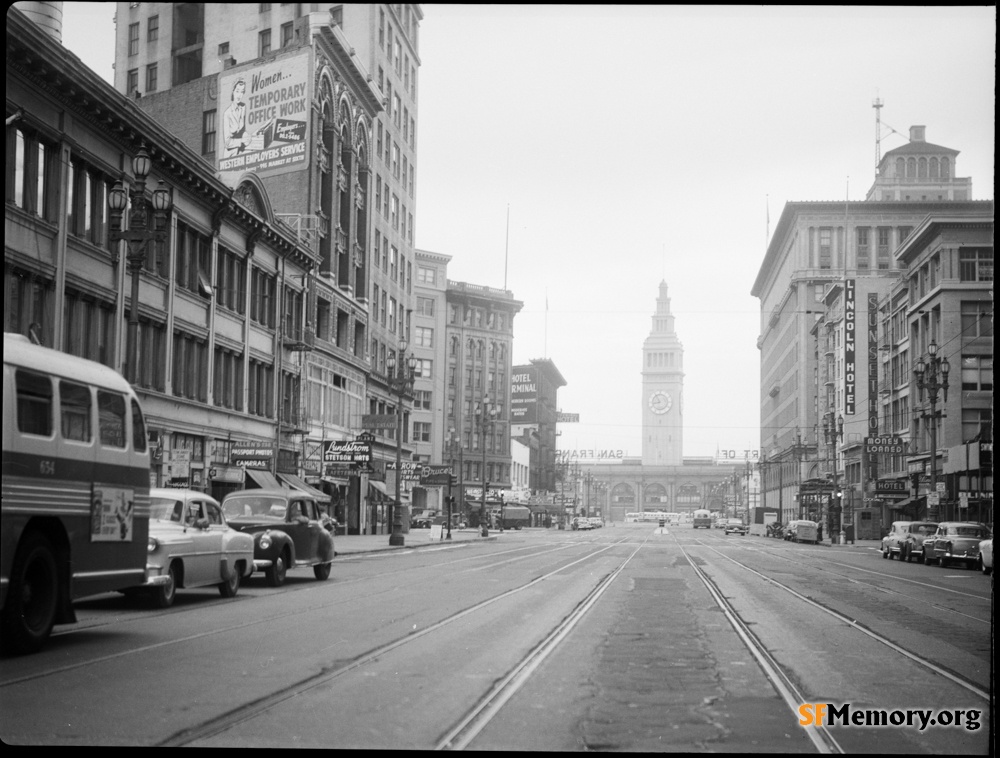 Market near Davis