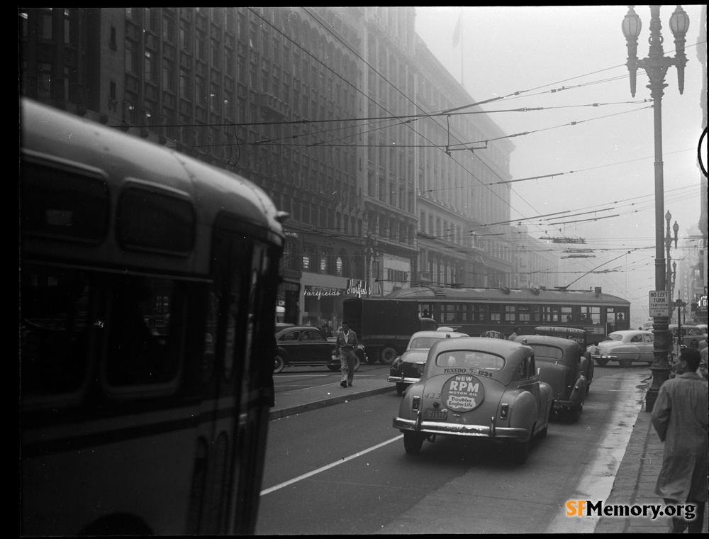 Market near 4th