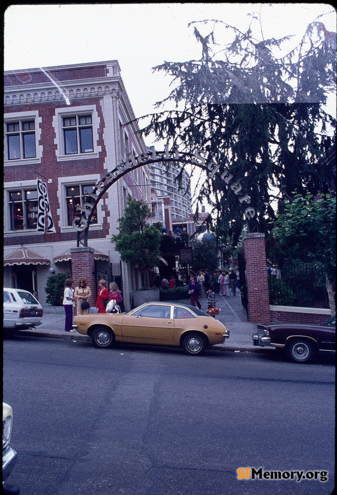 Larkin near Beach