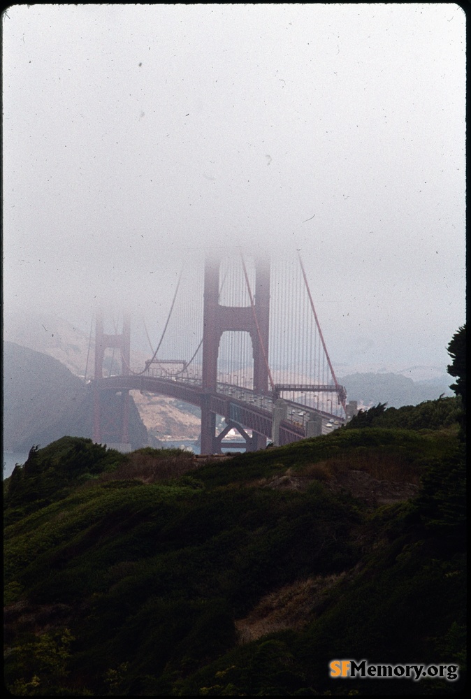 Golden Gate Bridge