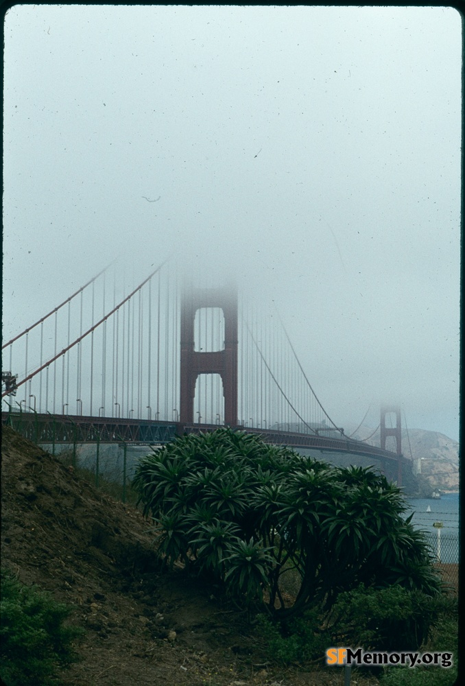 Golden Gate Bridge