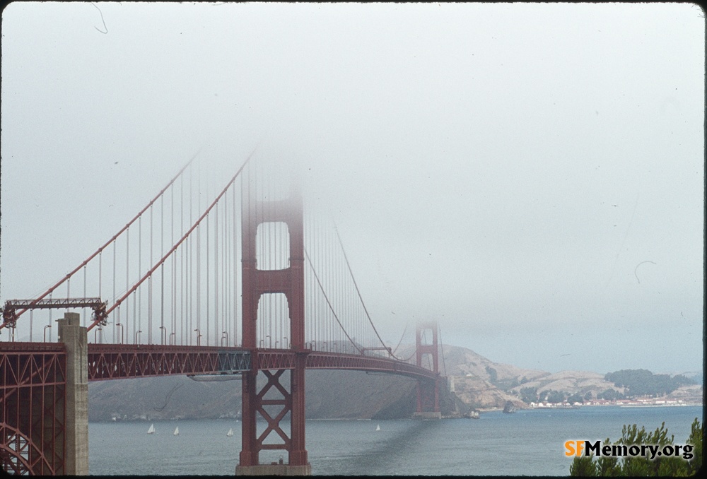 Golden Gate Bridge