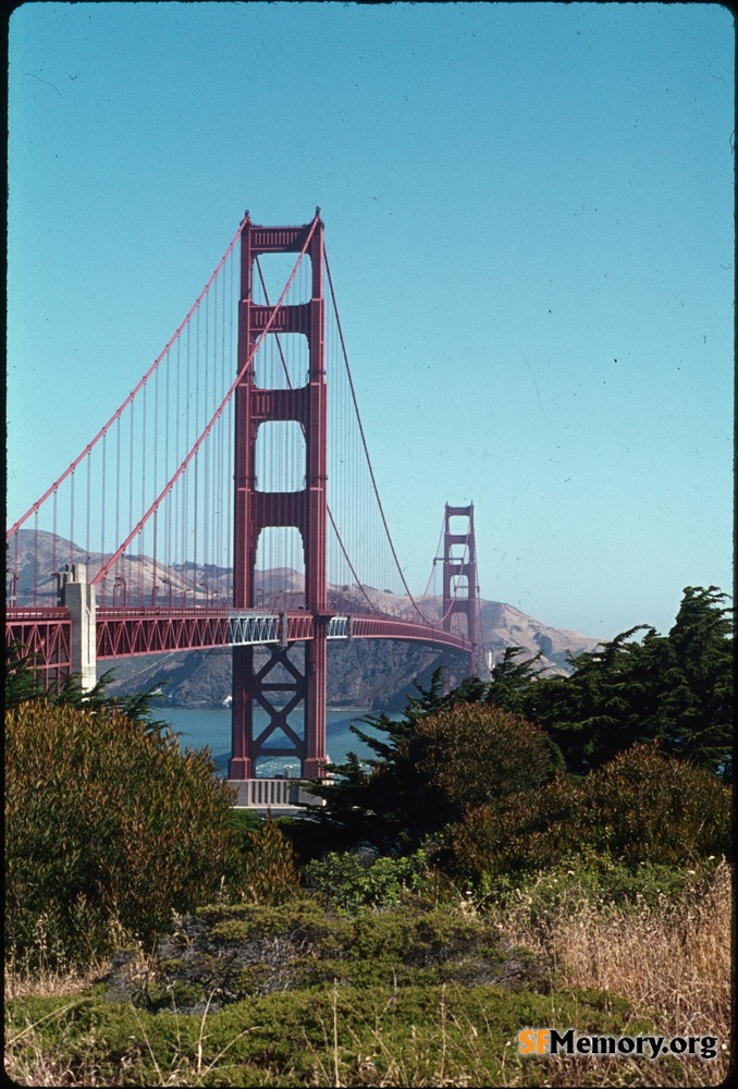 Golden Gate Bridge