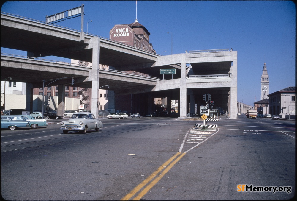 Embarcadero & Howard