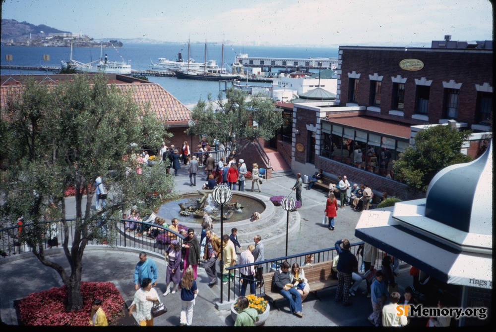 Ghirardelli Square - SF Memory