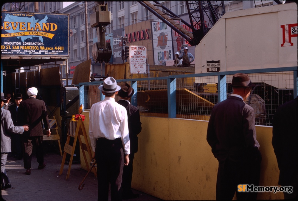 Market near Powell