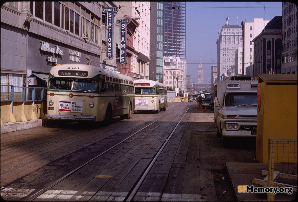 Market near 2nd