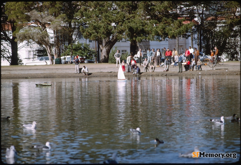 Spreckels Lake