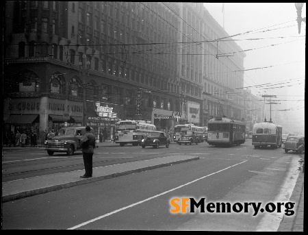 Market near 4th