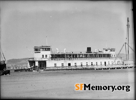 Ferryboat Golden Gate