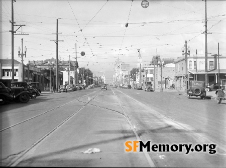 Broadway, Oakland