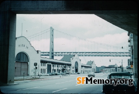 Embarcadero near Howard