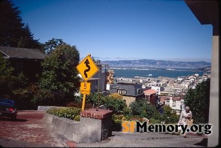 Lombard near Hyde