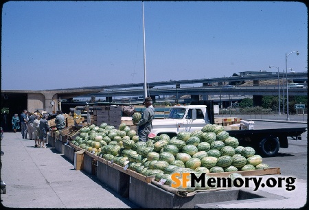 Alemany Farmers Market