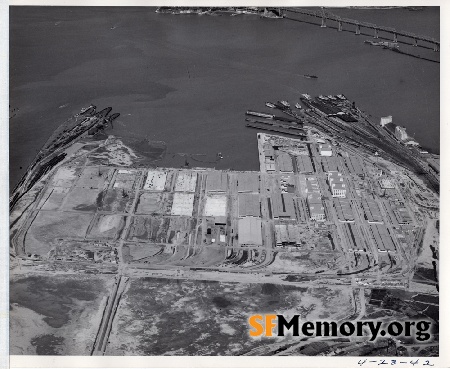 Oakland Middle Harbor Aerial
