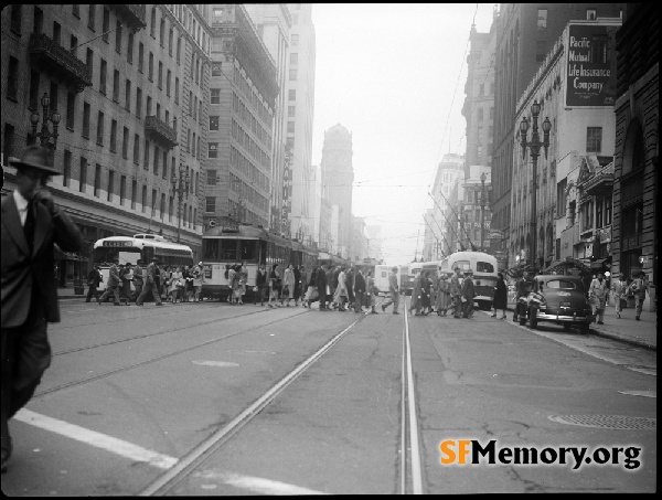 Market & New Montgomery,1951