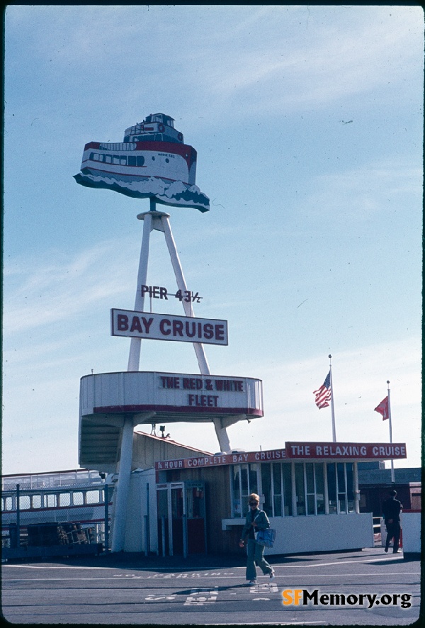 Fisherman's Wharf,Oct 1974