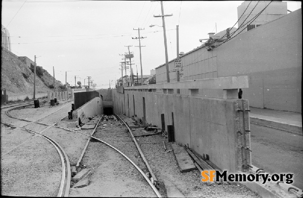 Duboce near Church,Mar 1971